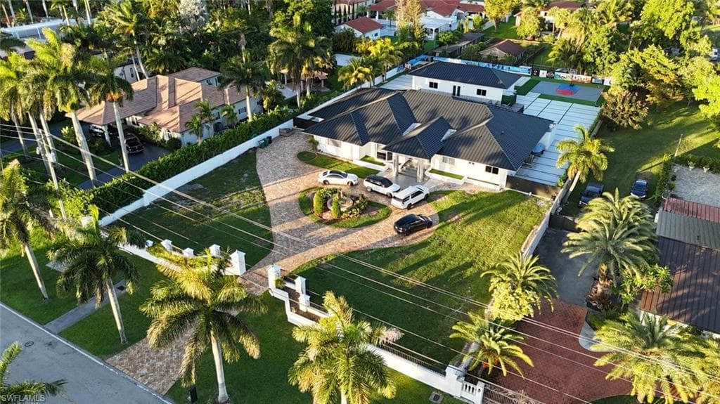 365 NW 132nd AVE, MIAMI FL 33182-3