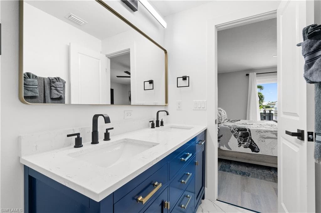 5161 Williams DR, FORT MYERS BEACH FL 33931-26