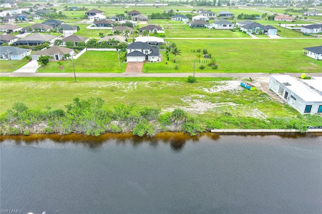 1025 NW 35th PL, CAPE CORAL FL 33993-31