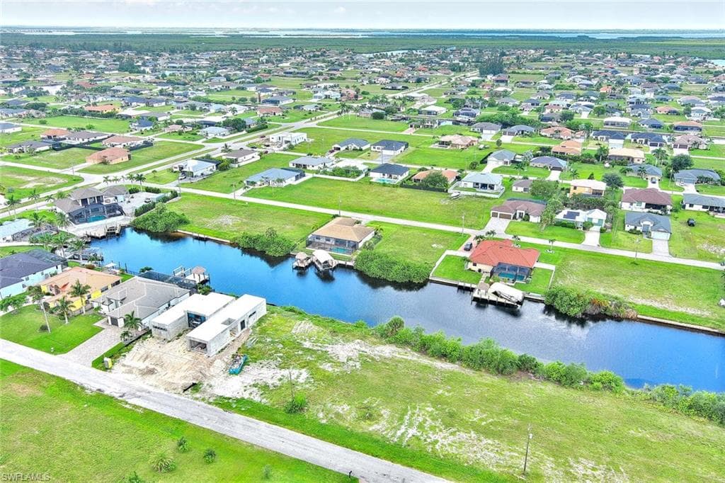 1025 NW 35th PL, CAPE CORAL FL 33993-17