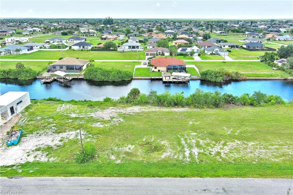 1025 NW 35th PL, CAPE CORAL FL 33993-10