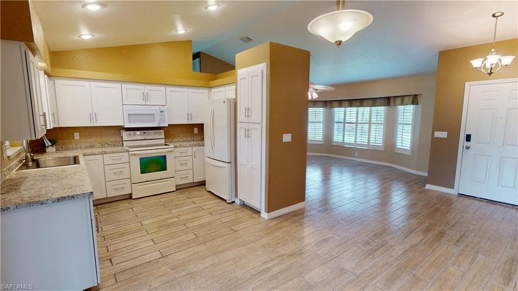 330 Maraca ST, PUNTA GORDA FL 33983-5