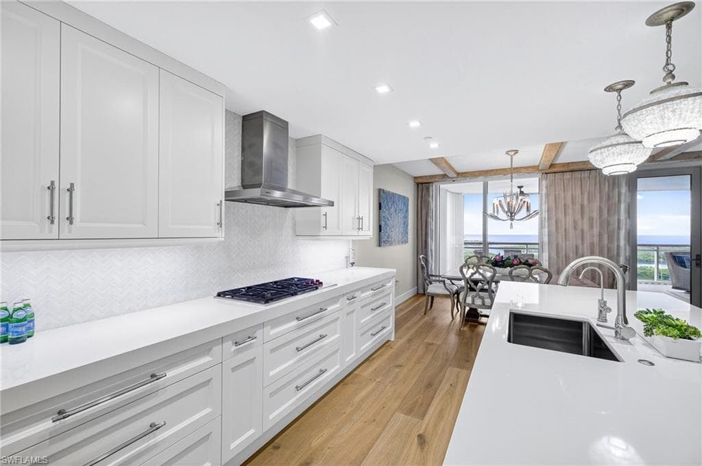13915 Old Coast RD 1503-8