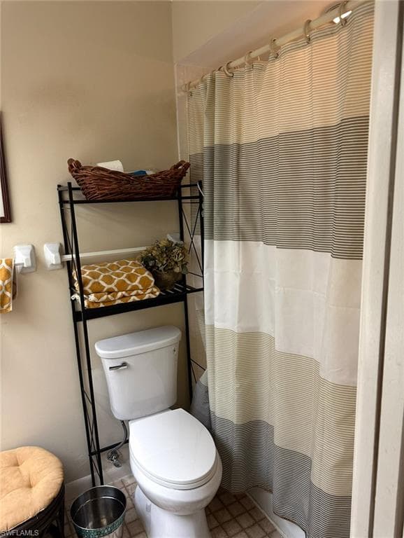122 Pinebrook DR, FORT MYERS FL 33907-4