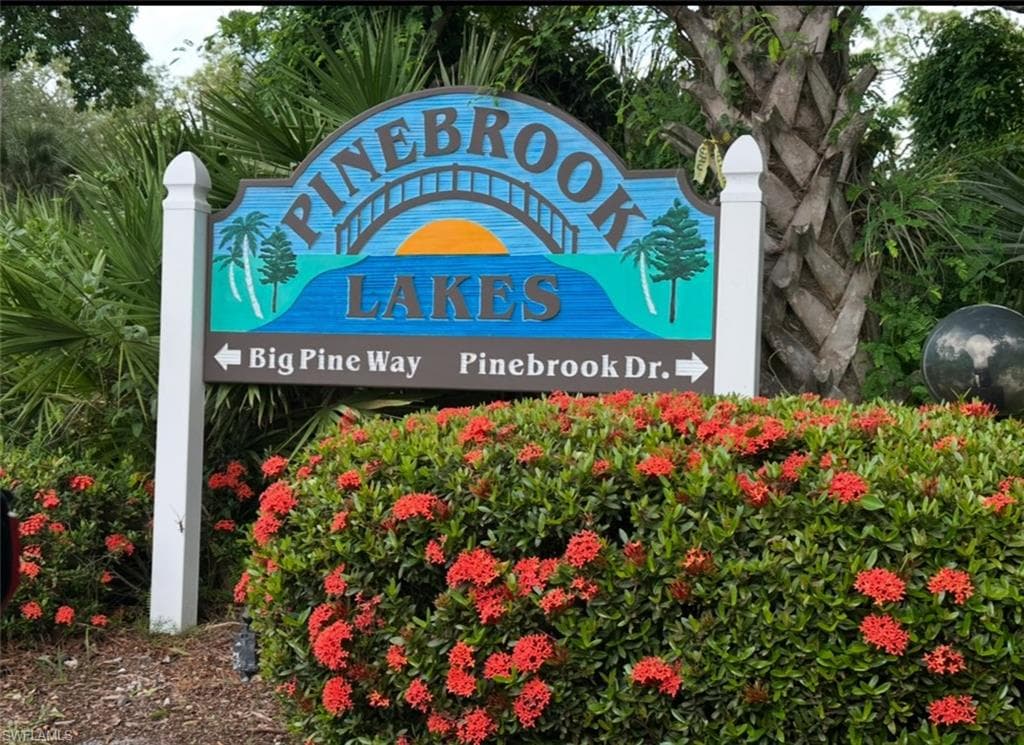 122 Pinebrook DR, FORT MYERS FL 33907-10