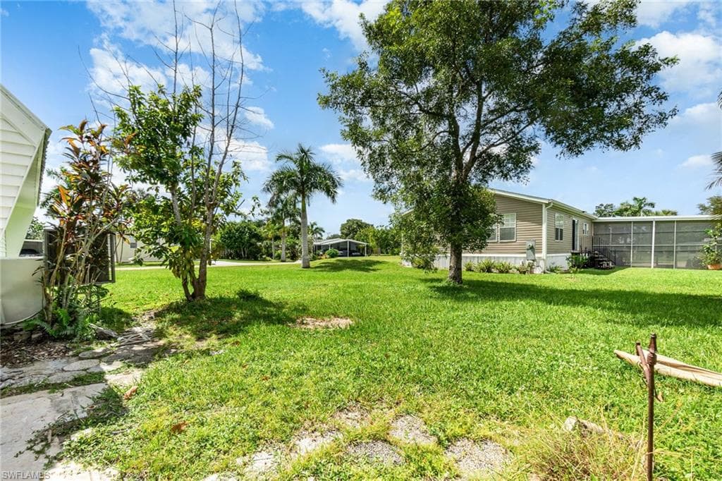 91 Twin Palms DR, NAPLES FL 34114-31