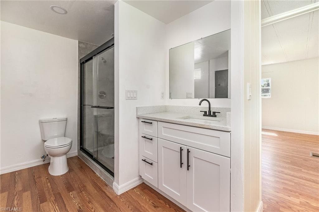 91 Twin Palms DR, NAPLES FL 34114-10