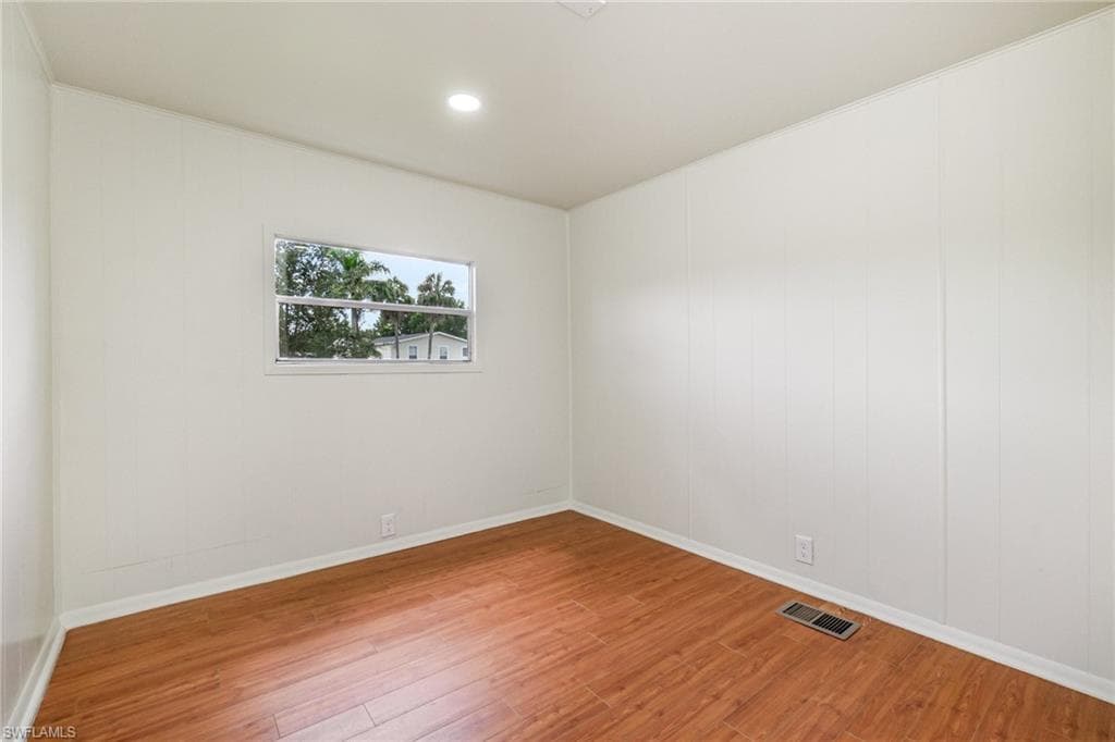 91 Twin Palms DR, NAPLES FL 34114-18