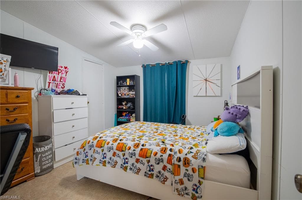 1856 Tampa AVE, CLEWISTON FL 33440-12