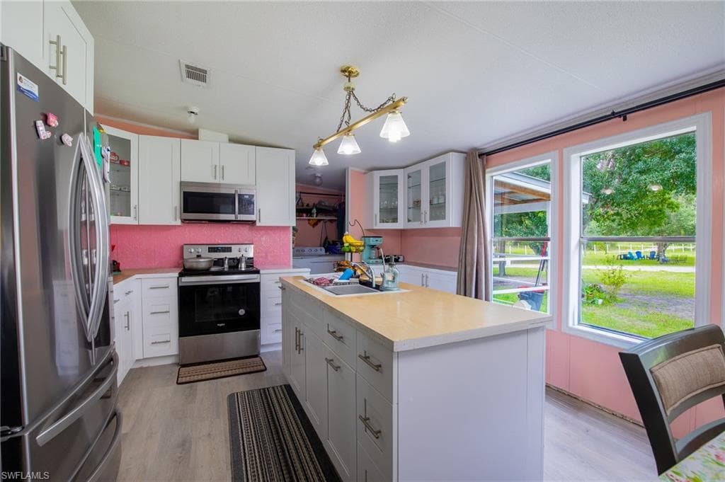 1856 Tampa AVE, CLEWISTON FL 33440-4