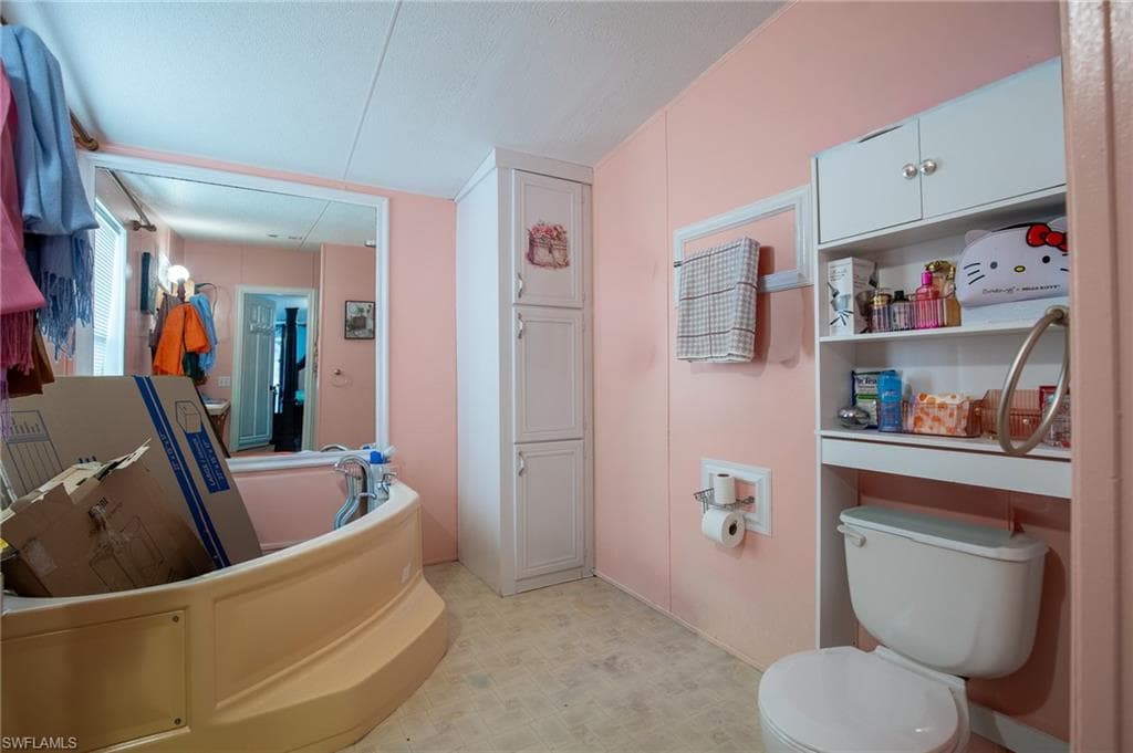 1856 Tampa AVE, CLEWISTON FL 33440-17