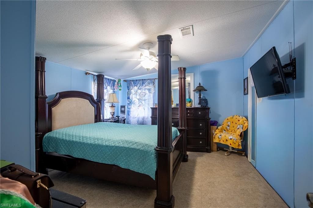 1856 Tampa AVE, CLEWISTON FL 33440-14