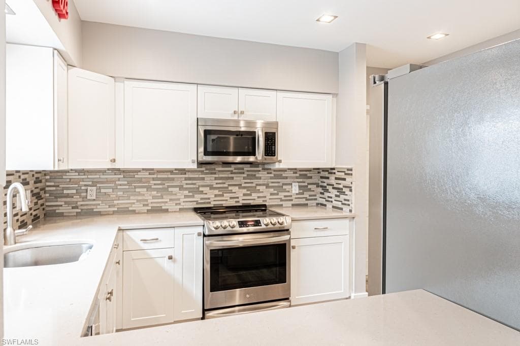 4544 Court WAY # 18D, NAPLES FL 34109-6