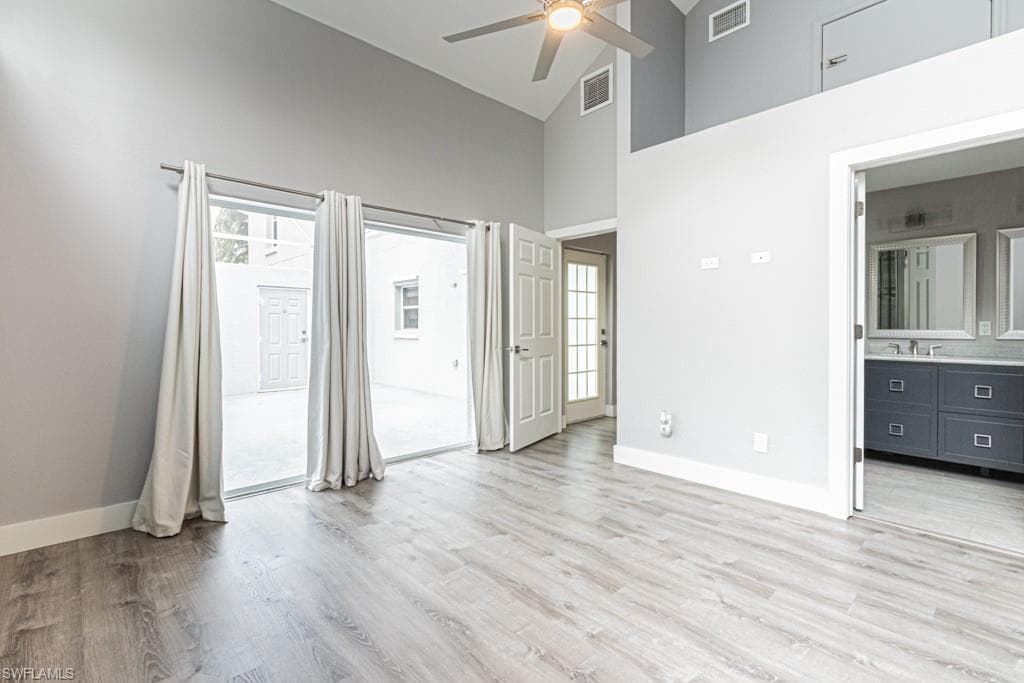 4544 Court WAY # 18D, NAPLES FL 34109-10