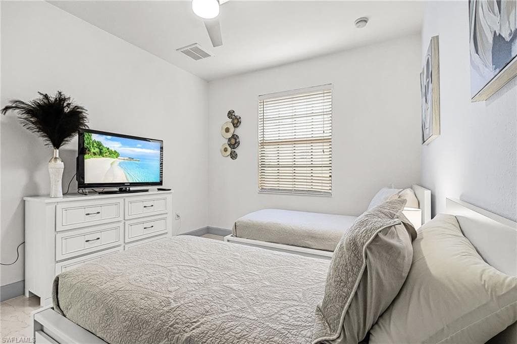 9108 Capistrano ST S 7405-20