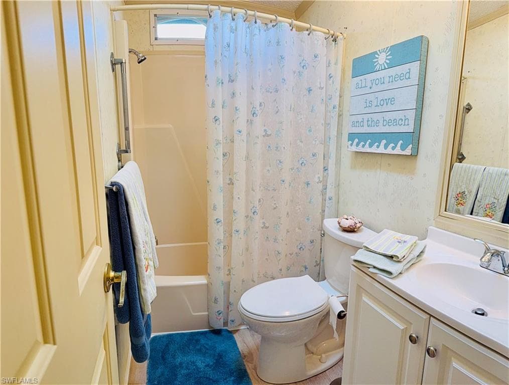 10341 Wales LOOP, BONITA SPRINGS FL 34135-11