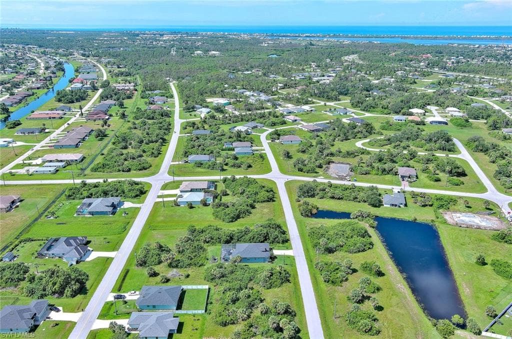 148 Spring DR, ROTONDA WEST FL 33947-22