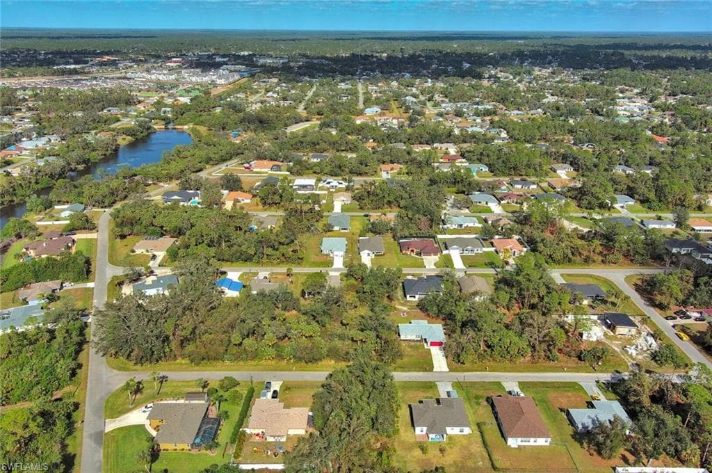 Sargon AVE, NORTH PORT FL 34287-15