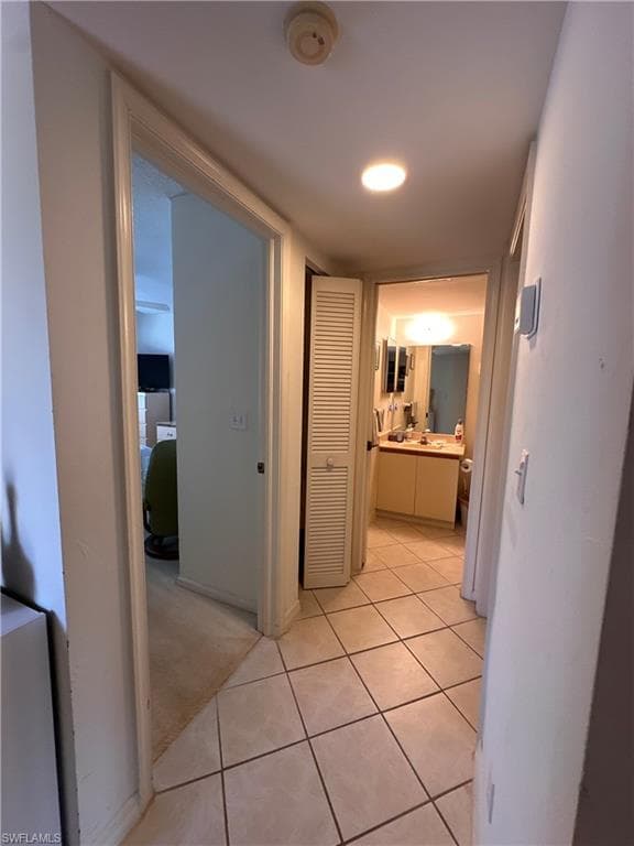 5708 Deauville CIR # J101, NAPLES FL 34112-22
