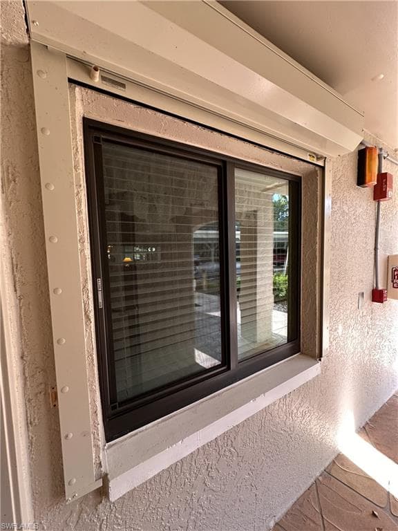 5708 Deauville CIR # J101, NAPLES FL 34112-5