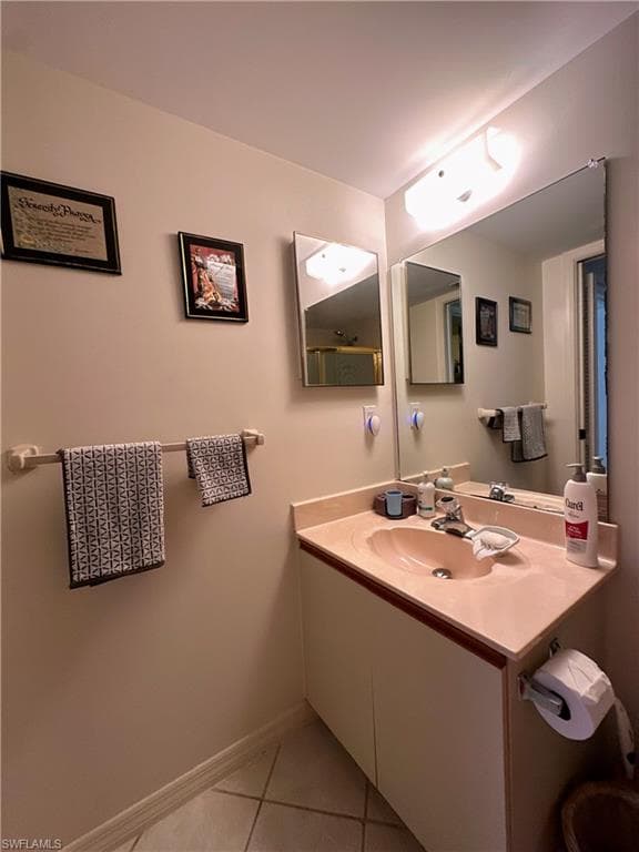 5708 Deauville CIR # J101, NAPLES FL 34112-23