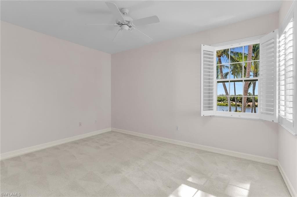1294 Rialto WAY # 202, NAPLES FL 34114-22