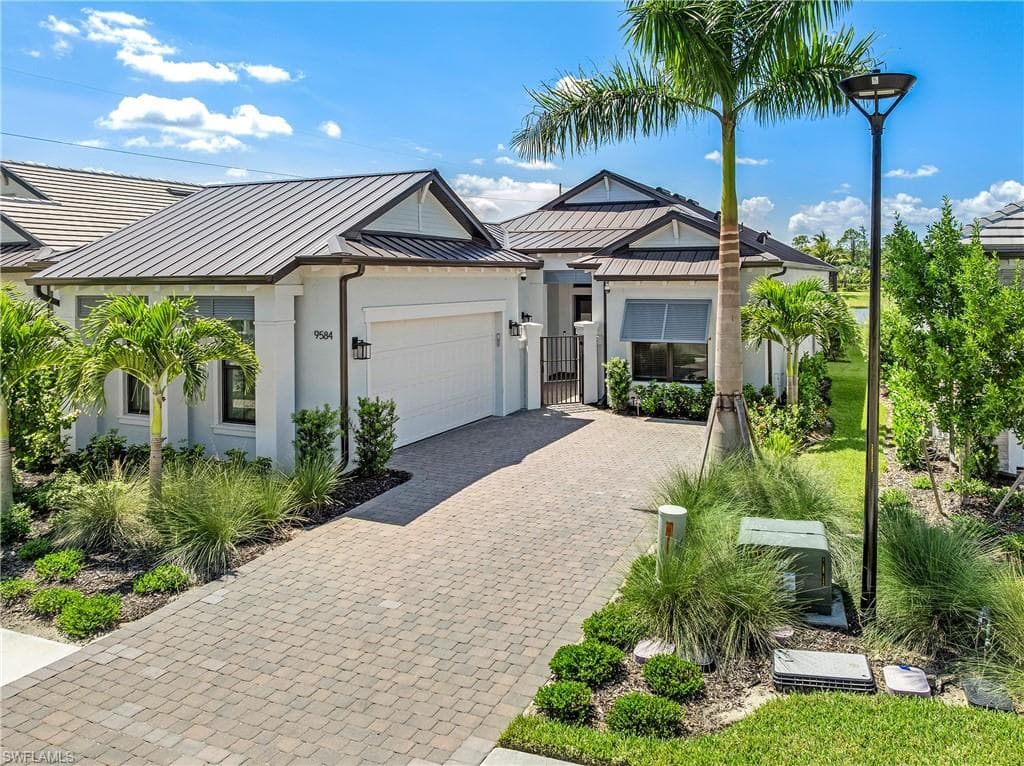 9584 Caymas TER, NAPLES FL 34114-1