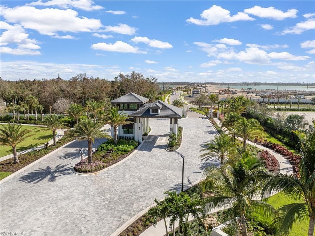 9584 Caymas TER, NAPLES FL 34114-31