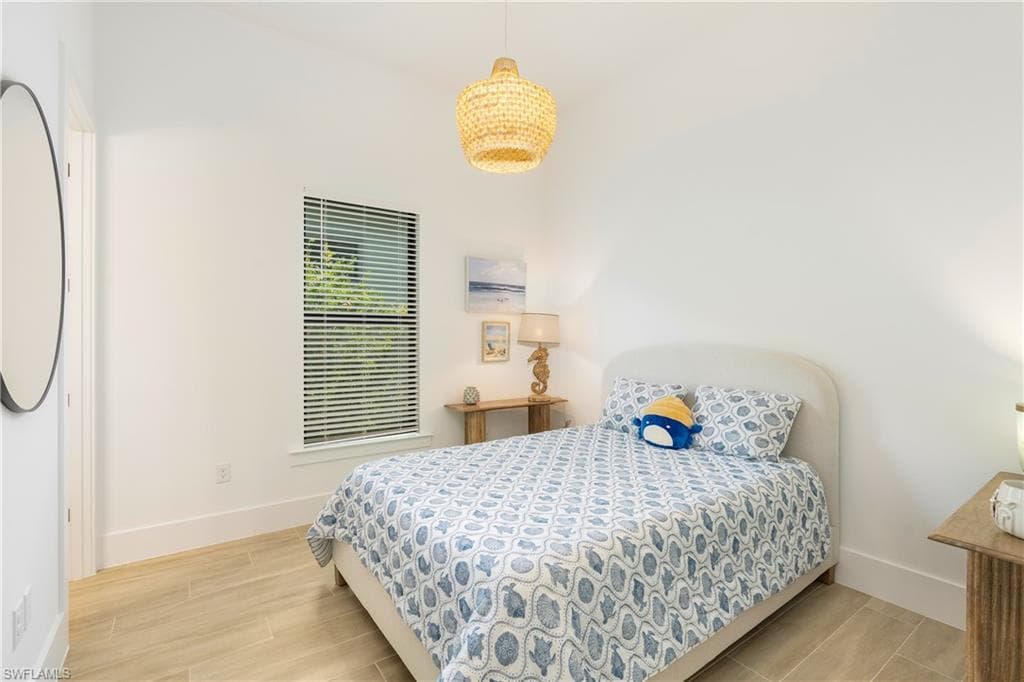 9584 Caymas TER, NAPLES FL 34114-19