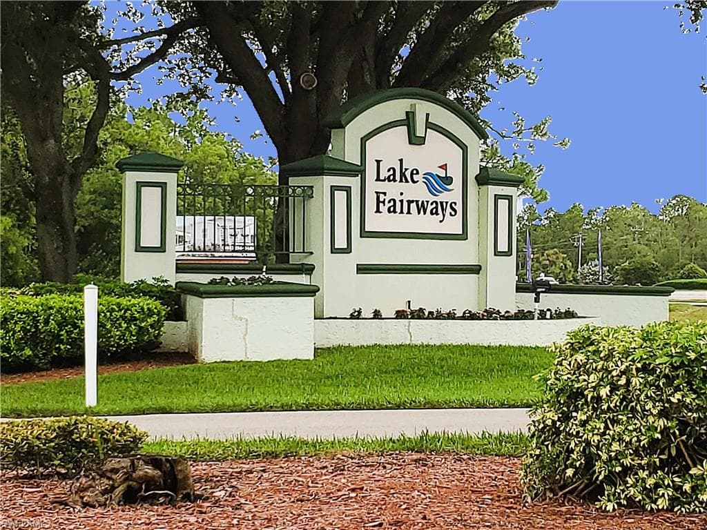 19400 Pony LN, NORTH FORT MYERS FL 33903-46