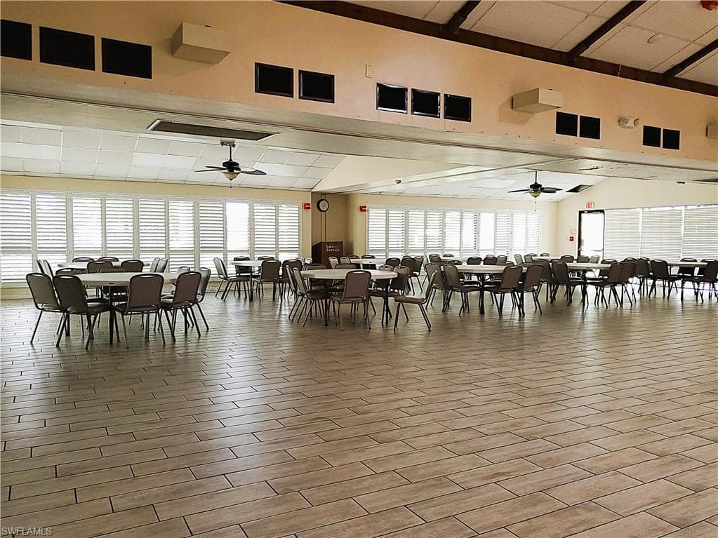 19400 Pony LN, NORTH FORT MYERS FL 33903-35