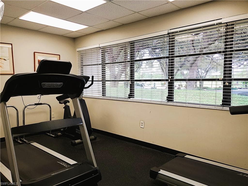 19400 Pony LN, NORTH FORT MYERS FL 33903-39