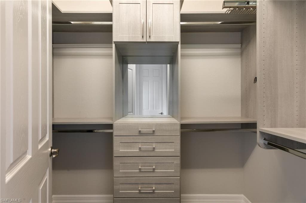 4384 Aurora ST, NAPLES FL 34119-25