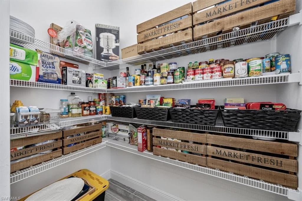 3845 Helmsman DR, NAPLES FL 34120-12