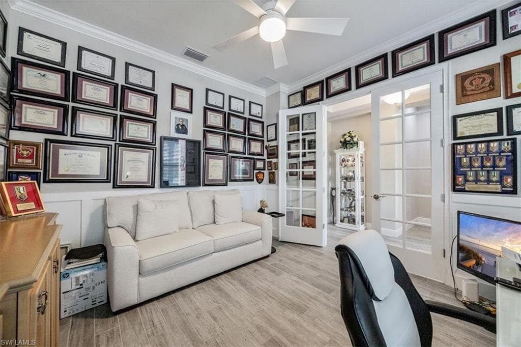 3845 Helmsman DR, NAPLES FL 34120-17