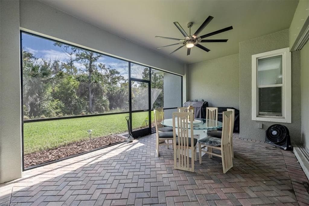3845 Helmsman DR, NAPLES FL 34120-34