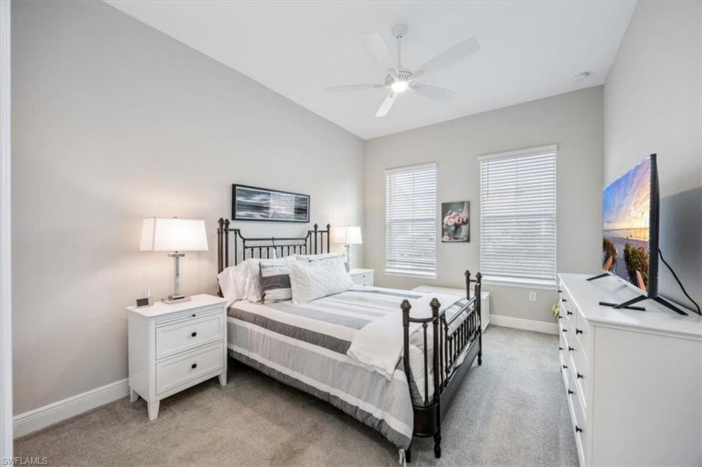 3845 Helmsman DR, NAPLES FL 34120-30