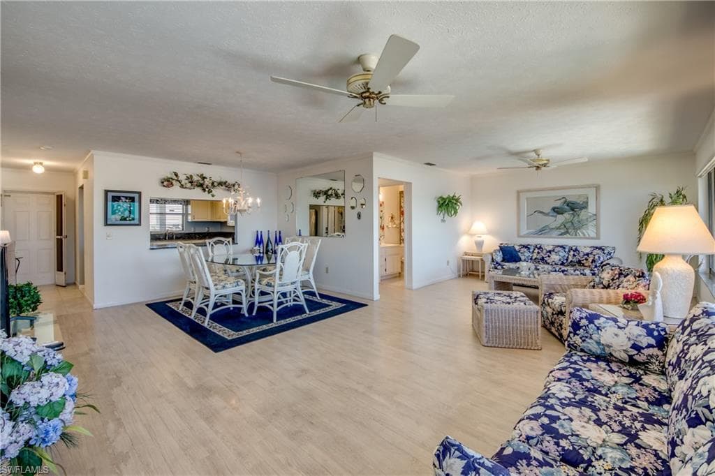 4013 SE 20th PL # 505, CAPE CORAL FL 33904-17