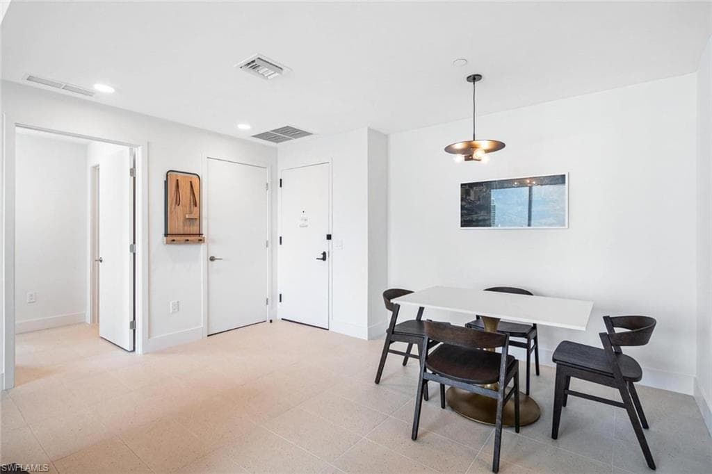 159 NE 6th ST # 5101, MIAMI FL 33132-8