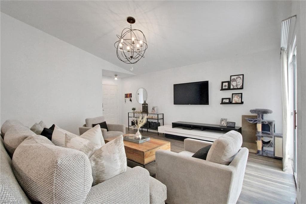 3342 Timberwood CIR, NAPLES FL 34105-5