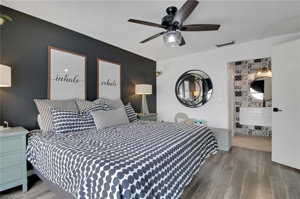 3342 Timberwood CIR, NAPLES FL 34105-16