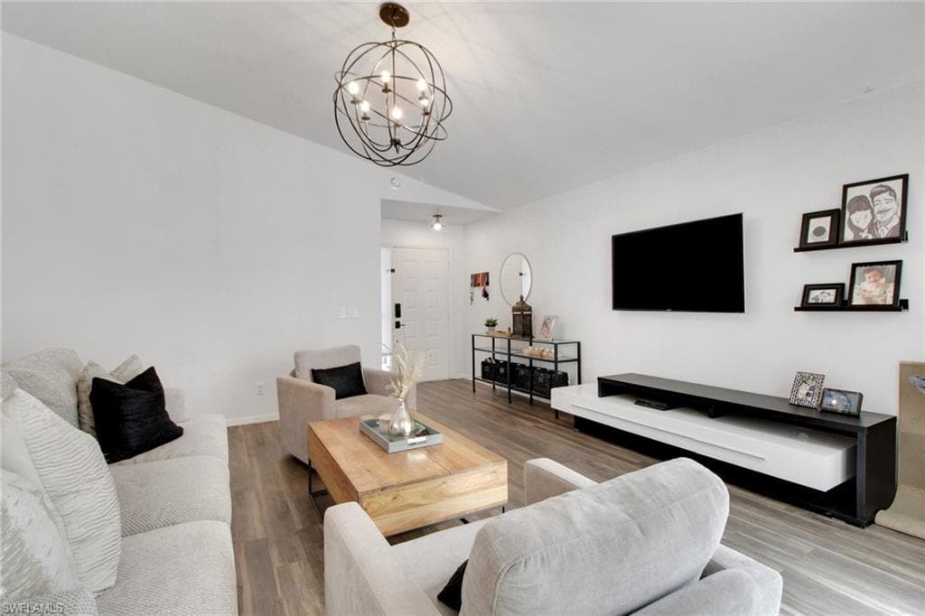 3342 Timberwood CIR, NAPLES FL 34105-6