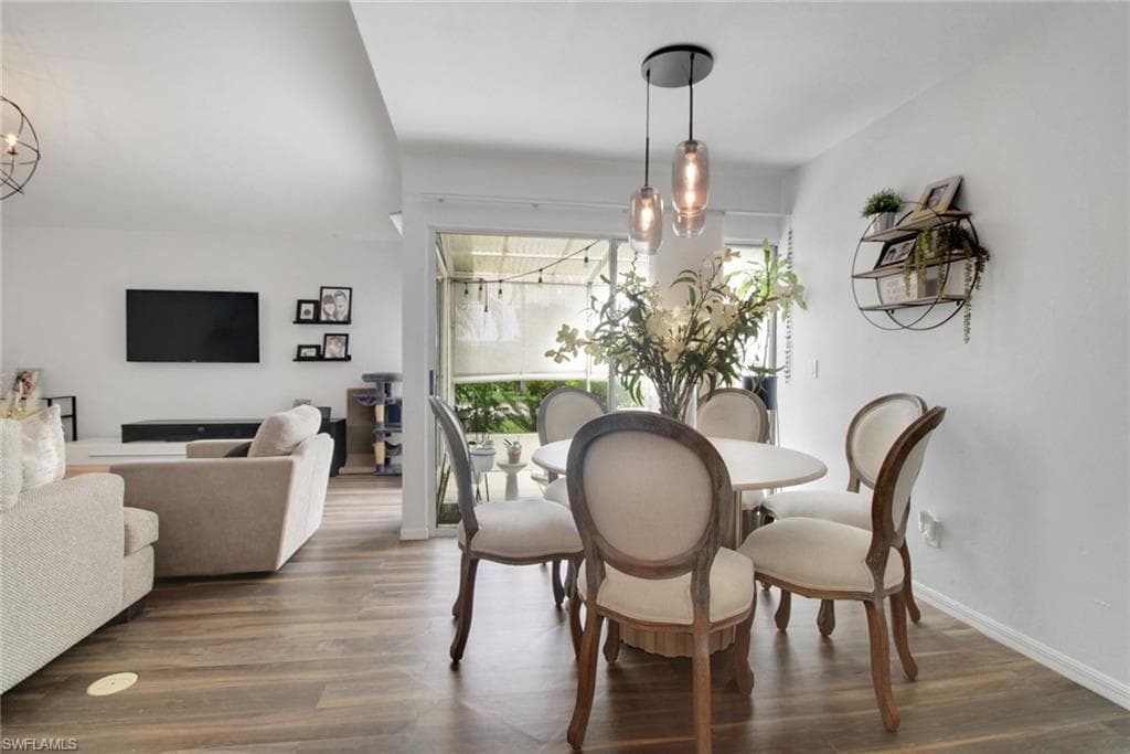 3342 Timberwood CIR, NAPLES FL 34105-9