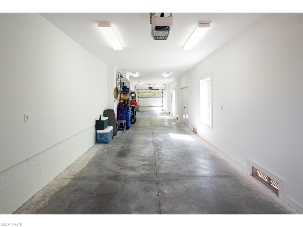 263 10th AVE S, NAPLES FL 34102-12