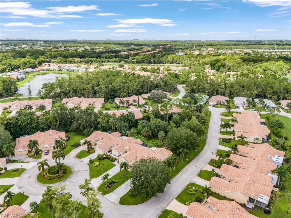 28790 Hunters CT, BONITA SPRINGS FL 34135-30