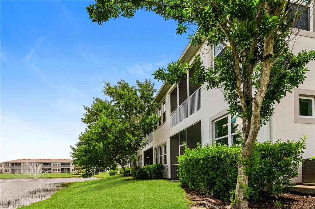 4721 Arboretum CIR # 201, NAPLES FL 34112-17