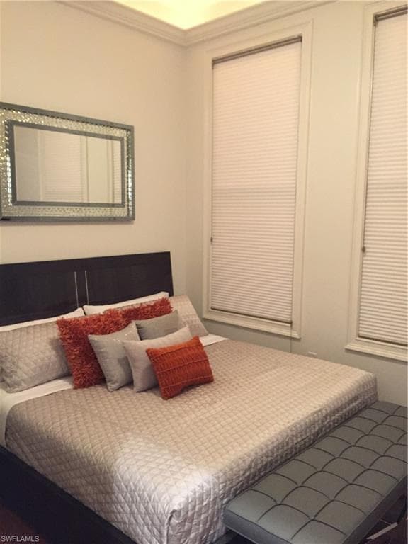 2278 1st ST # 204, FORT MYERS FL 33901-20