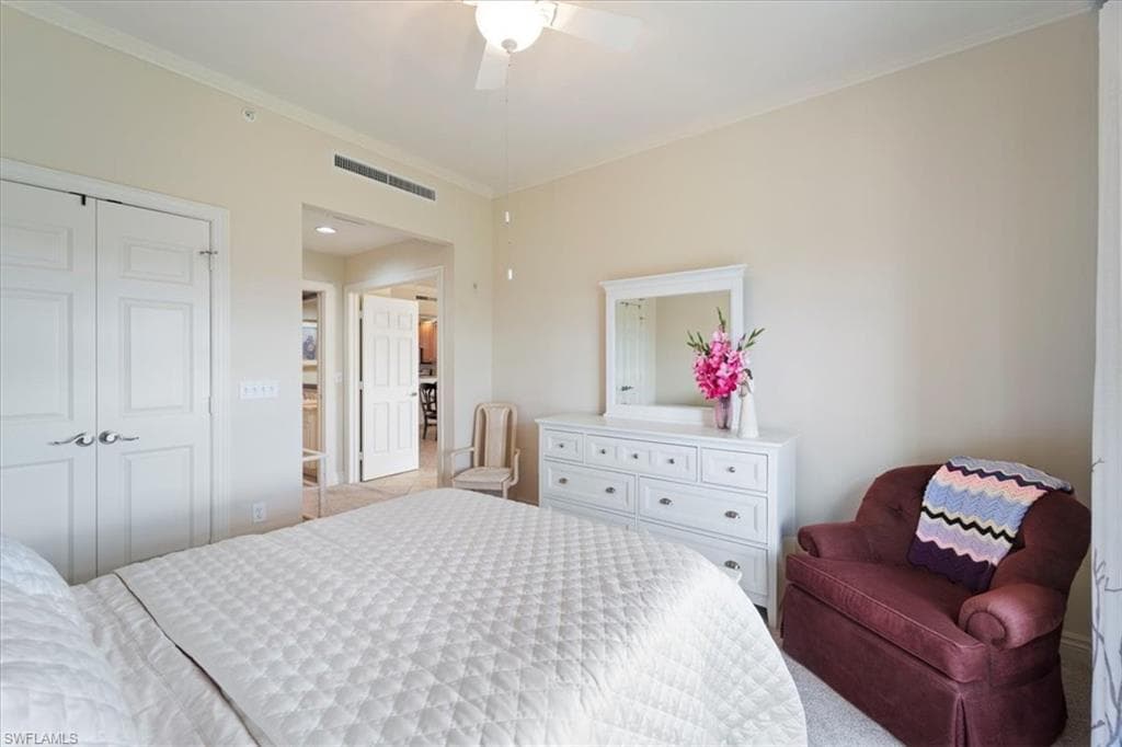 5068 Annunciation CIR # 4302, IMMOKALEE FL 34142-16