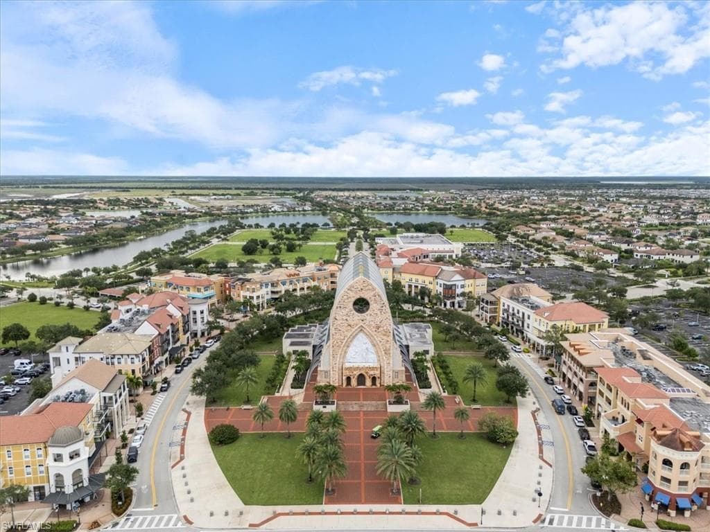 5068 Annunciation CIR # 4302, IMMOKALEE FL 34142-33