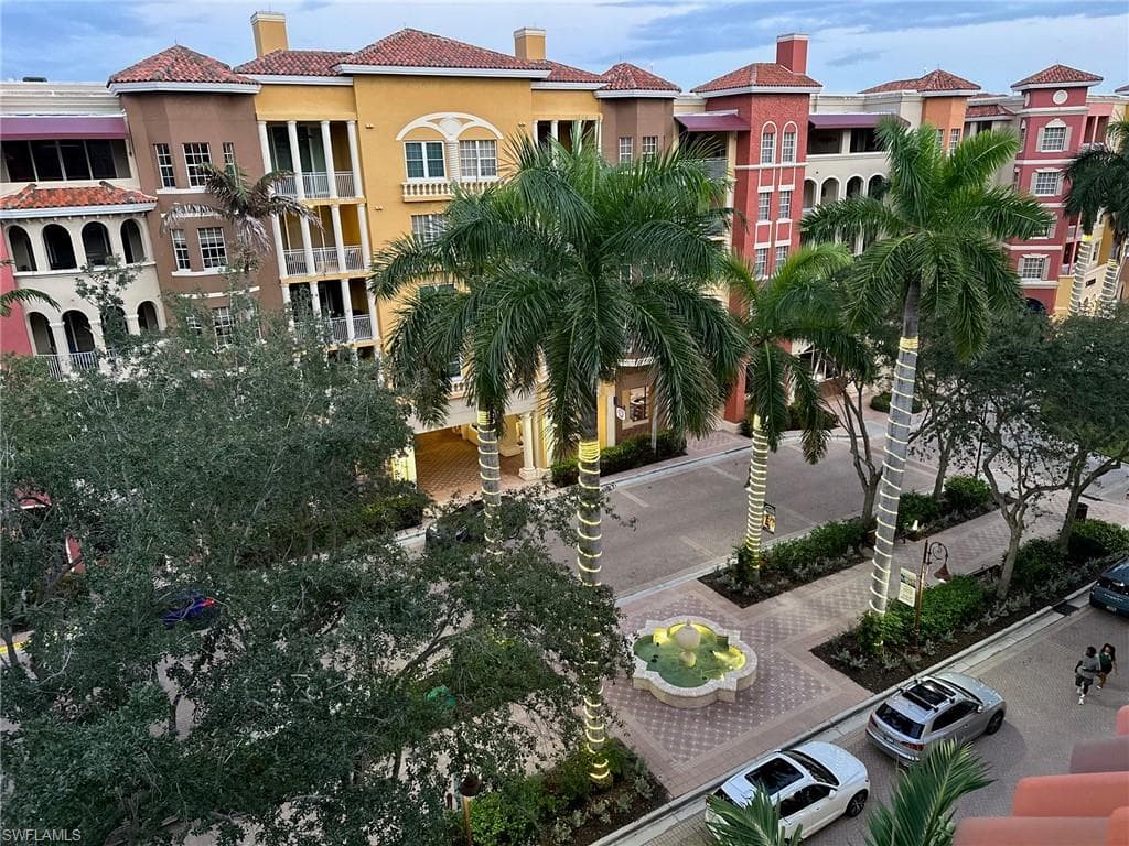 410 Bayfront PL # 2503, NAPLES FL 34102-26